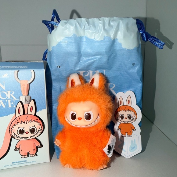 The Monsters Pin For Love Series Labubu Plush Keychain Blind Box - Z - Picture 3 of 11